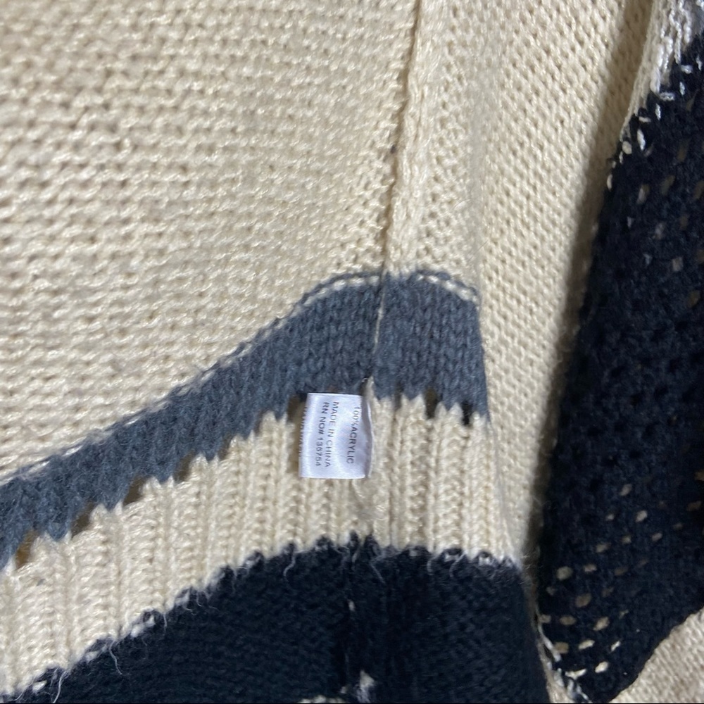 Charming Charlie Young Threads Duster Cardigan Sz L Black Beige Gray Knit - Picture 5 of 9